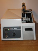 Struers Minitom Cut-Off Machine