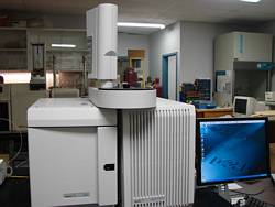 Varian Saturn 2100T GC/MS System